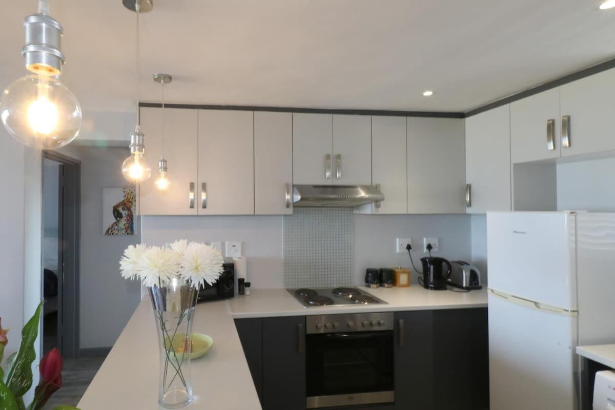 Sunrise Penthouse Appartement Muizenberg Buitenkant foto