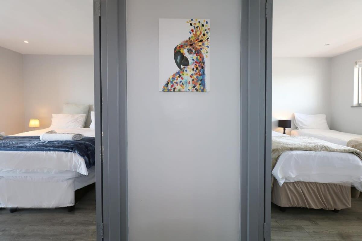Sunrise Penthouse Appartement Muizenberg Buitenkant foto
