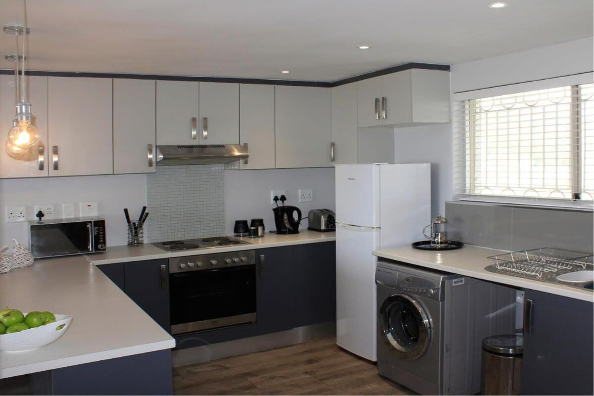 Sunrise Penthouse Appartement Muizenberg Buitenkant foto